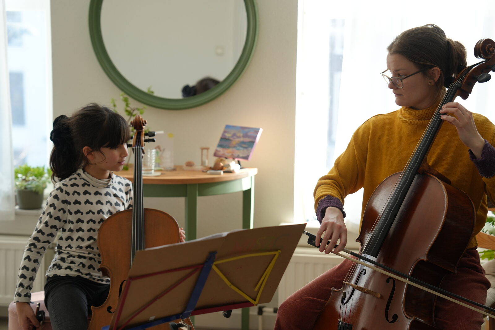Cello lesson at home